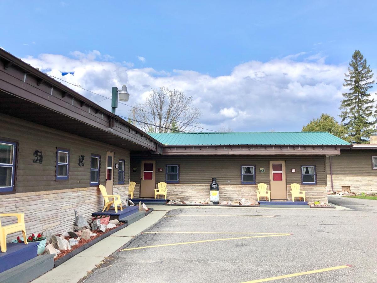 Hilltop Lodge And Cabins International Falls Exterior photo